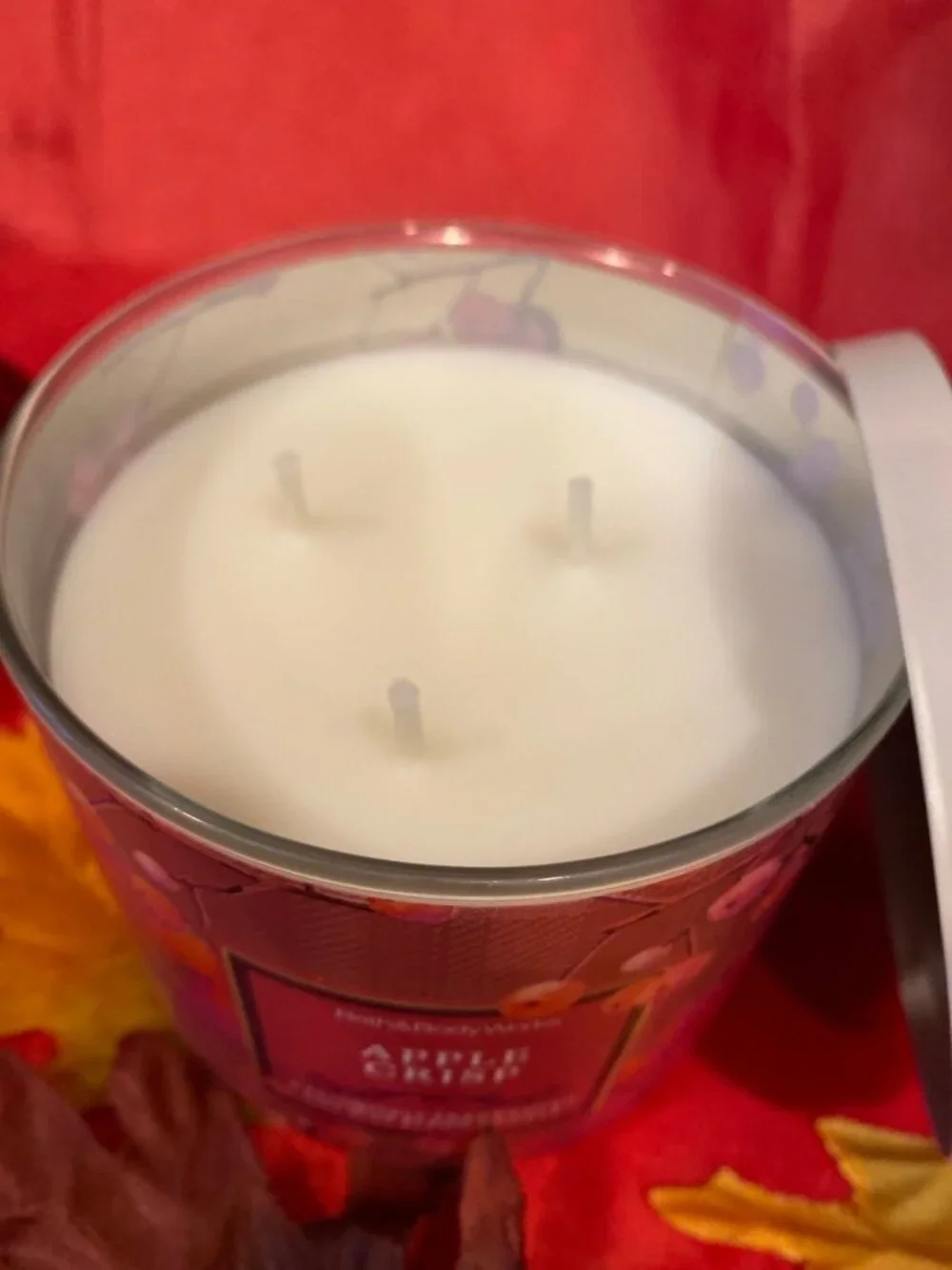 Bath & Body Works “Apple Crisp” New 3 Wick Candle